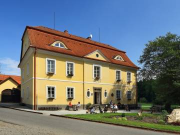 penzion_cernicka_obora_01